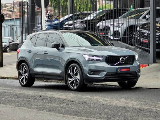 VOLVO XC40 1.5 T5 RECHARGE R-DESIGN GEARTRONIC